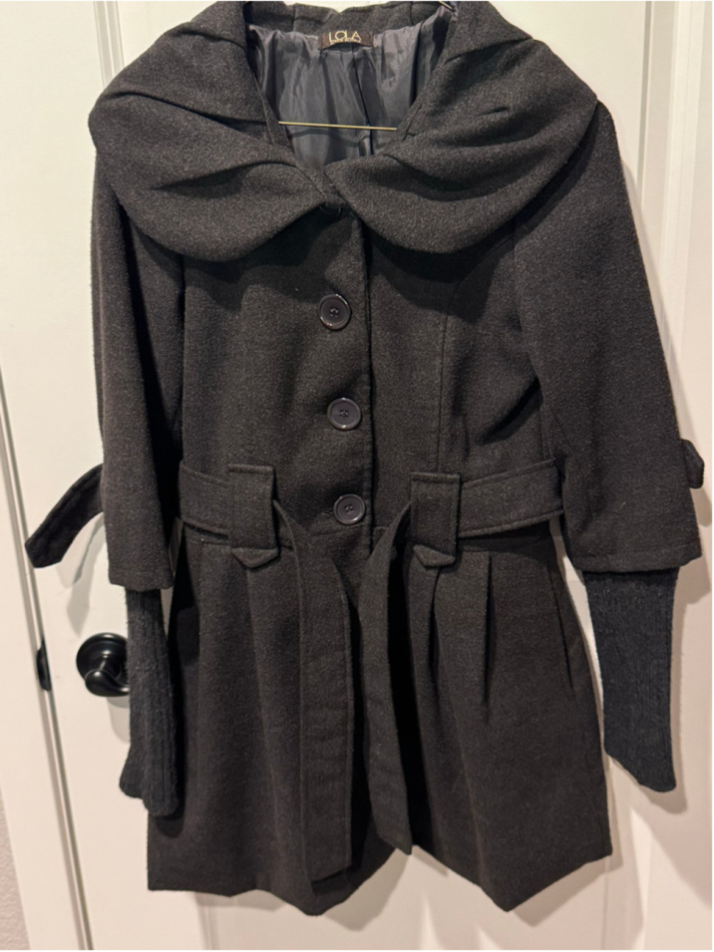 Women's Lola Black Pleated Winter Coat with Oversized Collar Size S